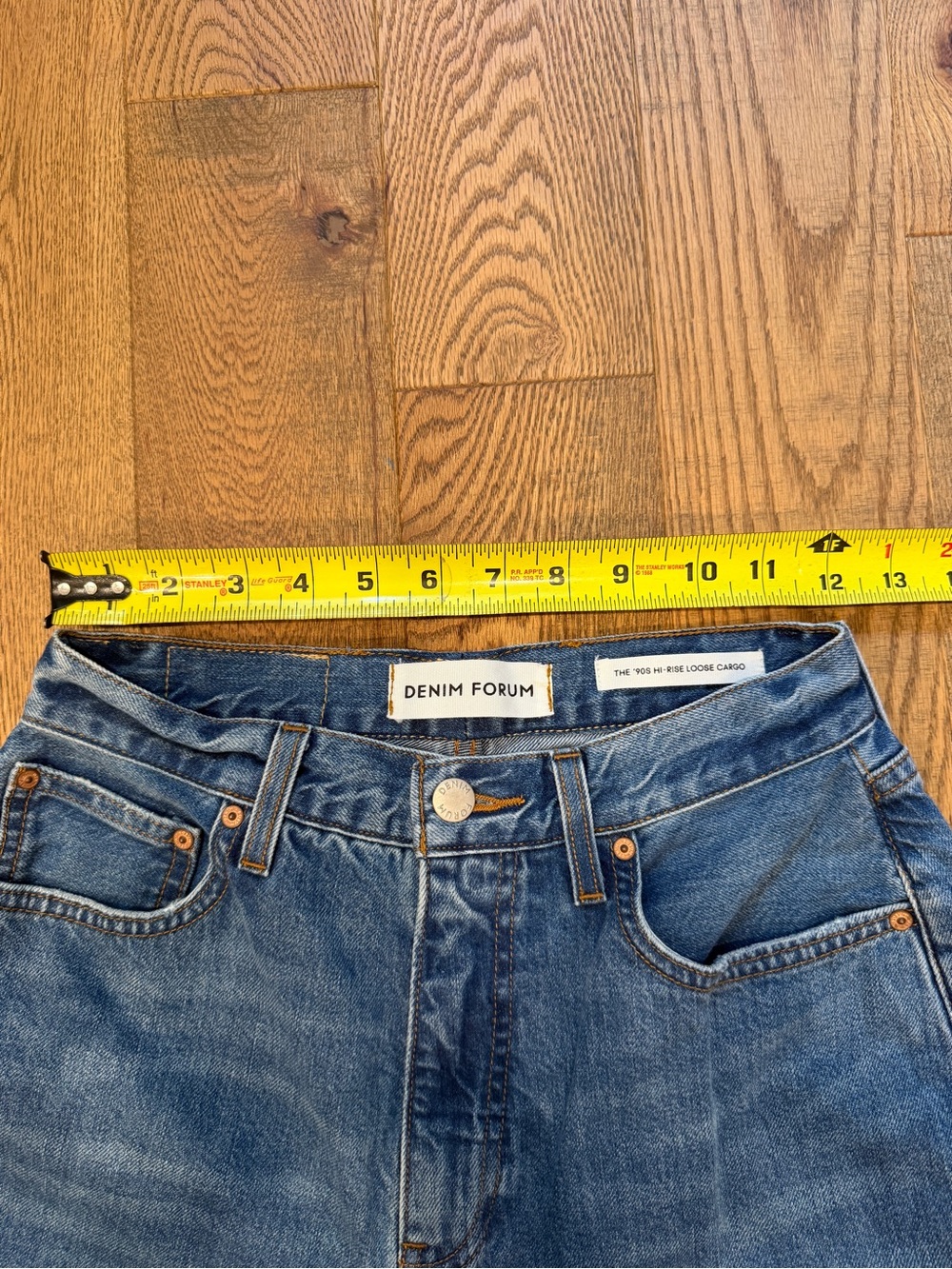 Aritzia Denim Forum The '90s Hi-Rise Loose Cargo Jean Size 27 5 yrs kiss n tell - Picture 9 of 11